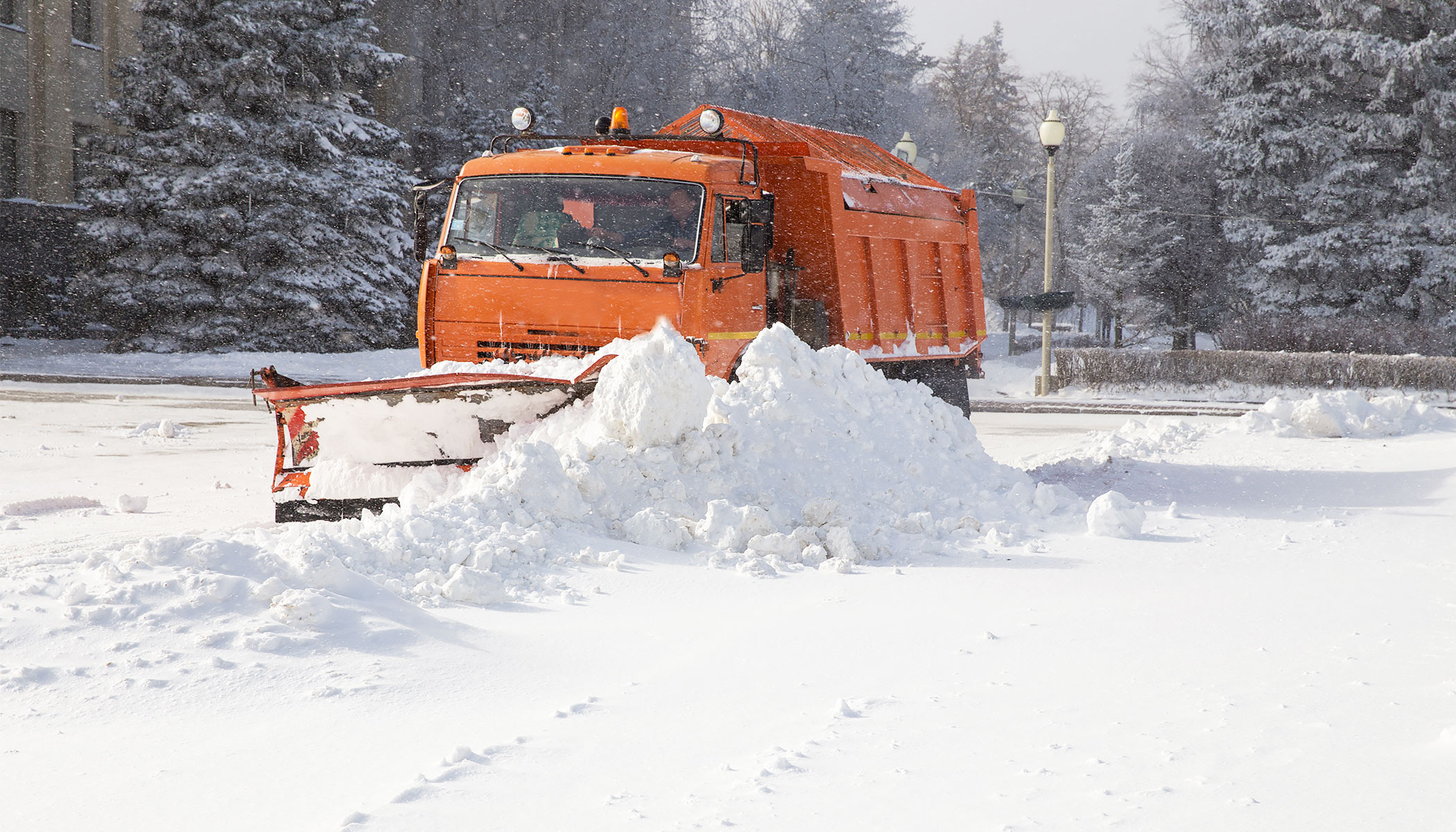 Plowing snow - winter moving tips